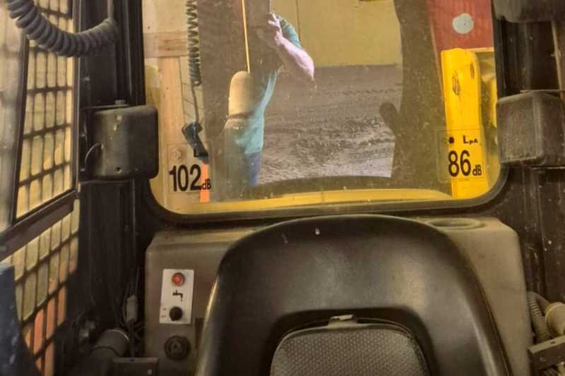 OmecoHub - Immagine KOMATSU SK1020